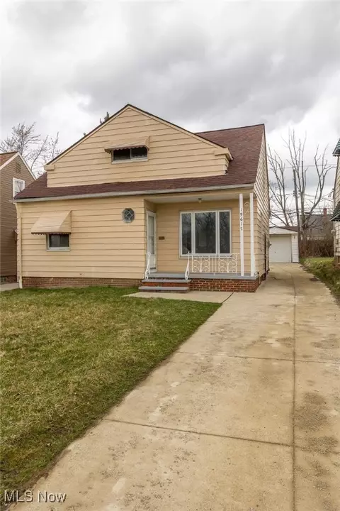 19617 Nitra Ave, Maple Heights, OH 44137