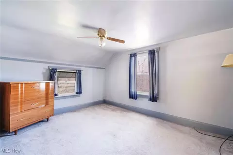 Bedroom - 741 5th St, Struthers, OH 44471 photo 2 of 3