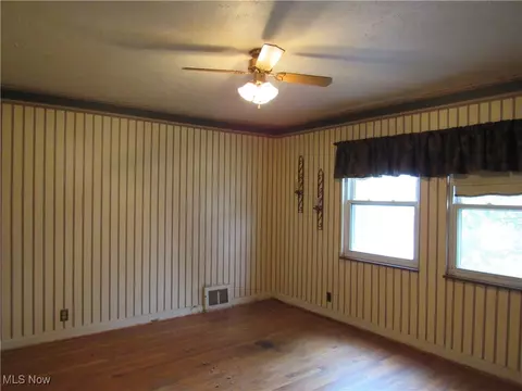 6475 E Broadview Rd, Seven Hills, OH 44131 photo 19