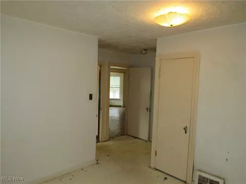 6475 E Broadview Rd, Seven Hills, OH 44131 photo 22