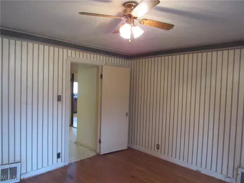 6475 E Broadview Rd, Seven Hills, OH 44131 photo 18