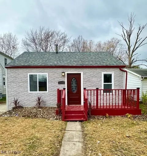3816 Clifton Ave, Lorain, OH 44055