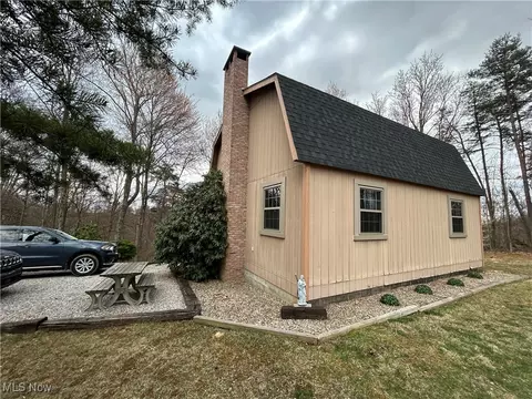 8712 Dalzell, Salem, OH 45745