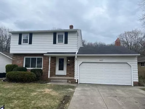 2457 Augustine Dr, Parma, OH 44134