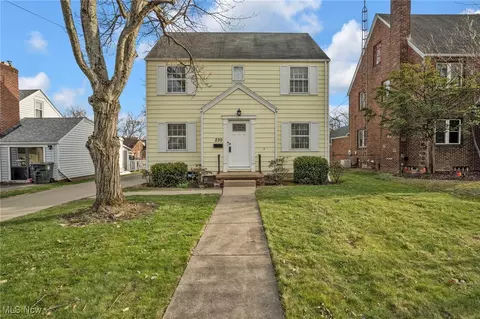 230 37th St NW, Canton, OH 44709