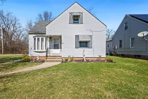 345 Grand Blvd, Bedford, OH 44146