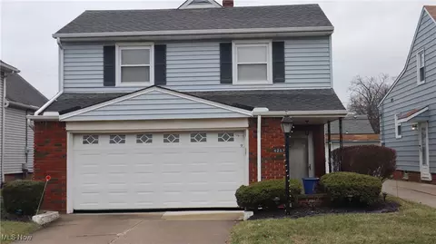 4213 Stonehaven Rd, South Euclid, OH 44121