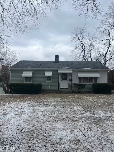 125 Stevenson Ave, Akron, OH 44312