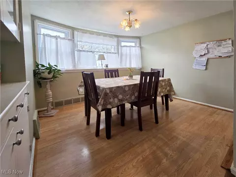 Dining - 204 Fullerton Rd, Elyria, OH 44035 photo 2 of 2