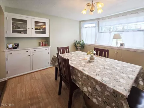 Dining - 204 Fullerton Rd, Elyria, OH 44035 photo 1 of 2