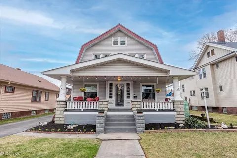 3837 W 160th St, Cleveland, OH 44111