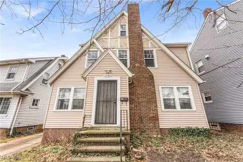 3788 Monticello Blvd, Cleveland Heights, OH 44121