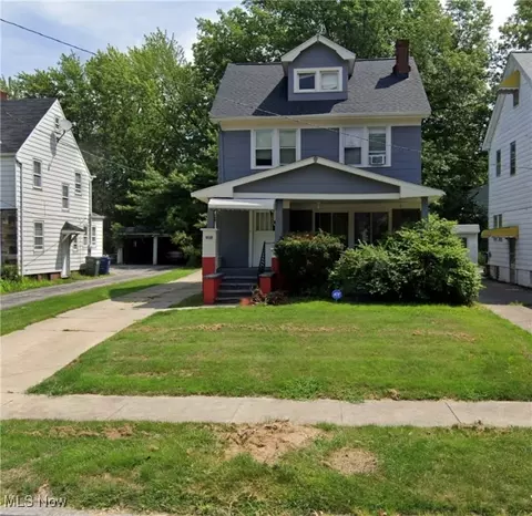 1001 Woodview Rd, Cleveland Heights, OH 44121