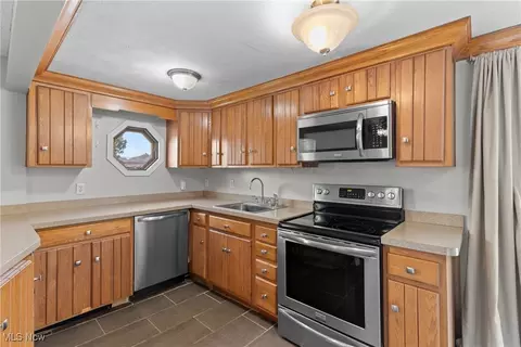 133 Harding Ave, Wheeling, WV 26003 photo 11