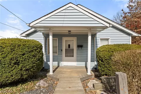133 Harding Ave, Wheeling, WV 26003 photo 4