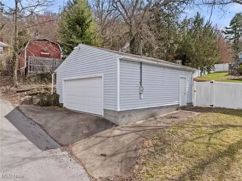 133 Harding Ave, Wheeling, WV 26003 photo 23