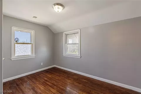 Bedroom - 3000 Brookview Blvd, Parma, OH 44134 photo 5 of 6