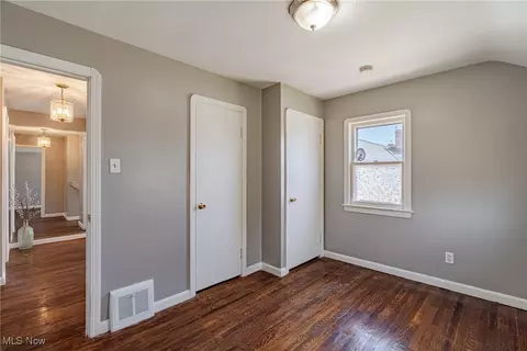 Bedroom - 3000 Brookview Blvd, Parma, OH 44134 photo 6 of 6