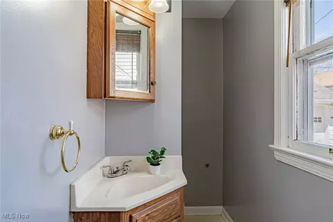 Bath - 3000 Brookview Blvd, Parma, OH 44134 photo 1 of 3