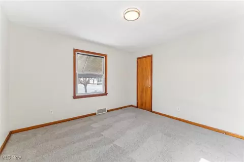 791 E 249th St, Euclid, OH 44123 photo 17