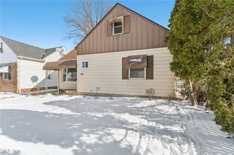 791 E 249th St, Euclid, OH 44123 photo 9
