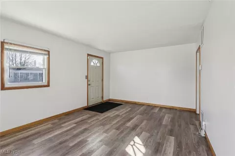 4000 Gregus Ave, Lorain, OH 44055 photo 3