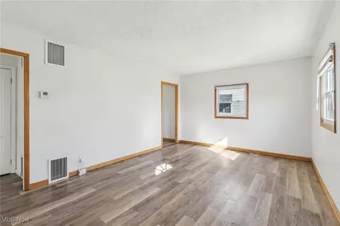 4000 Gregus Ave, Lorain, OH 44055 photo 10