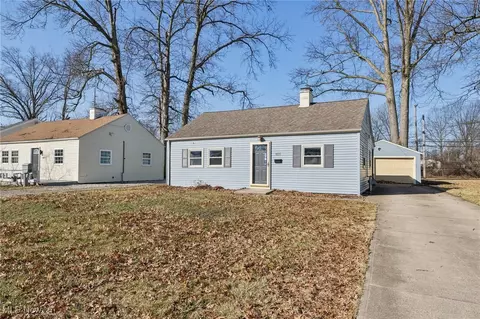 4000 Gregus Ave, Lorain, OH 44055 photo 9