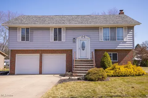 1193 Jacoby Rd, Copley, OH 44321