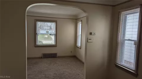 314 E 248th St, Euclid, OH 44123 photo 17