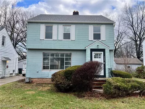 3887 Wallingford Rd, South Euclid, OH 44121