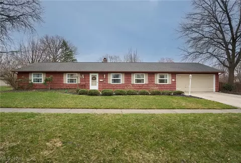 580 Merrimak Dr, Berea, OH 44017