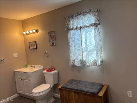 118 Rainbow St, Wadsworth, OH 44281 photo 4