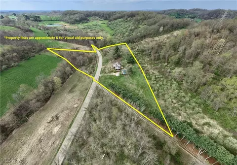 View/Area - 6456 Dover Zoar Rd NE, Dover, OH 44622 photo 1 of 2