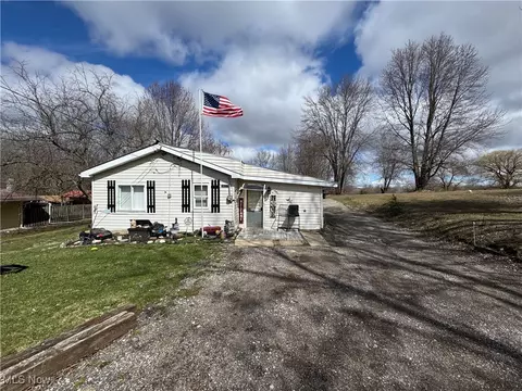 3877 Gageville Monroe Rd, Kingsville, OH 44048