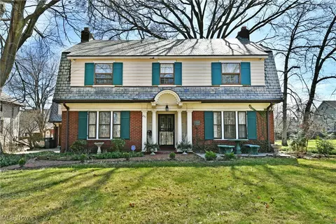 251 Redondo Rd, Youngstown, OH 44504