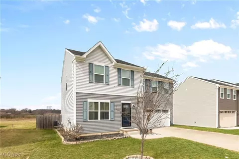 177 Fairfield Dr, Elyria, OH 44035 photo 2