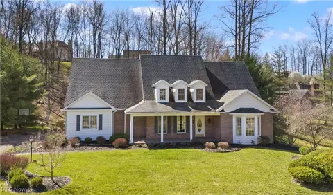 1404 55th St, Vienna, WV 26105 photo 2