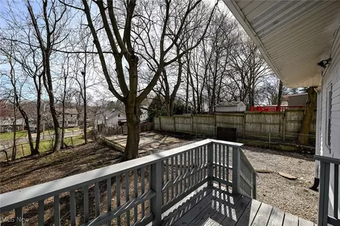 1267 Mount Vernon Ave, Akron, OH 44310 photo 43