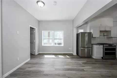 1267 Mount Vernon Ave, Akron, OH 44310 photo 12
