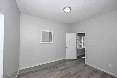 1267 Mount Vernon Ave, Akron, OH 44310 photo 25