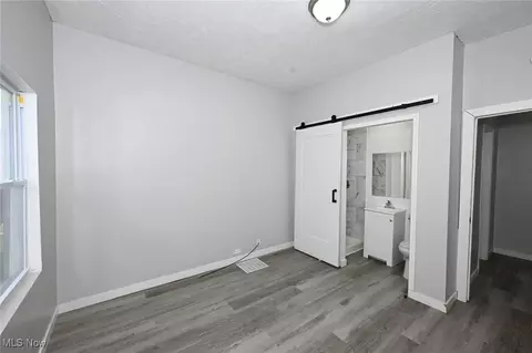 1267 Mount Vernon Ave, Akron, OH 44310 photo 18
