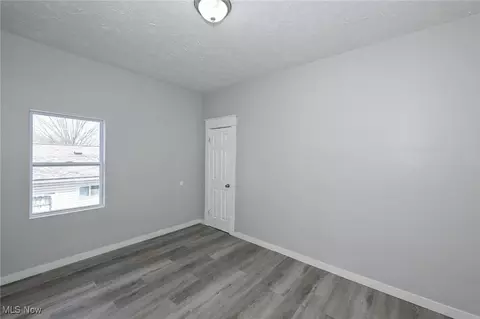 1267 Mount Vernon Ave, Akron, OH 44310 photo 23