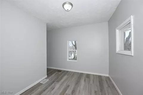1267 Mount Vernon Ave, Akron, OH 44310 photo 28