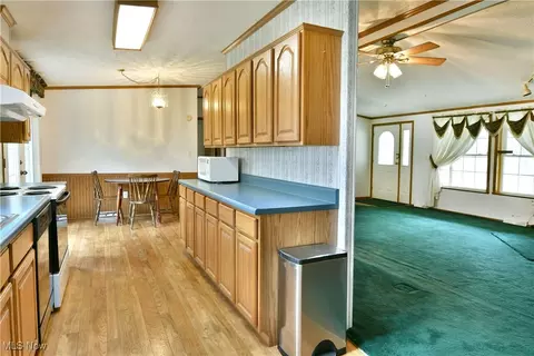 2872 Five Points Hartford Rd, Fowler, OH 44418 photo 17