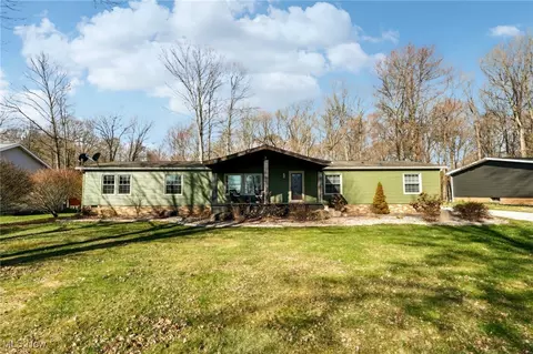 7093 Whippoorwill Ave, Hanoverton, OH 44423