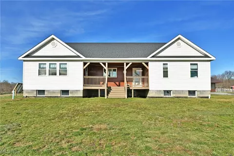 7993 State Route 534, Windsor, OH 44099