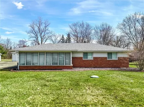 9484 State Route 43, Streetsboro, OH 44241