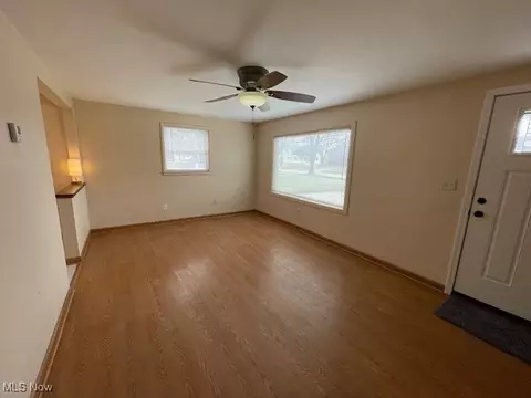 3331 Grant St, Lorain, OH 44052 photo 3