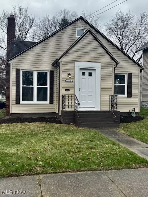 1762 Adelaide Blvd, Akron, OH 44305